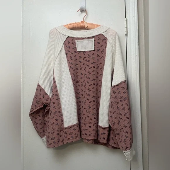 POL Waffle Knit Floral Notched Long Sleeve top - Picture 7 of 7